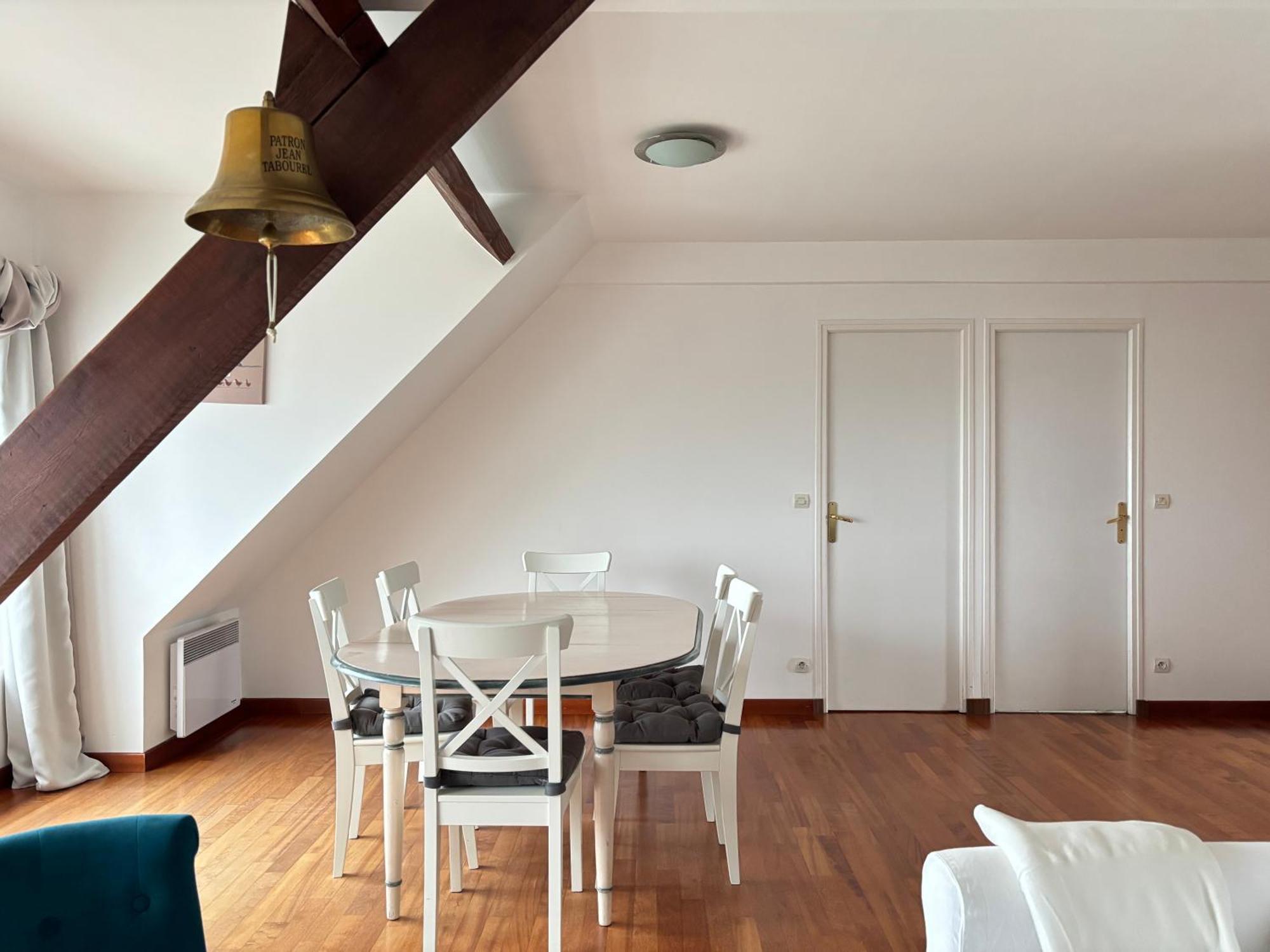 Cote Cottage Apt 3 Chambres Bien Equipee Vue Imprenable Sur Port Et Mer Etreham Buitenkant foto
