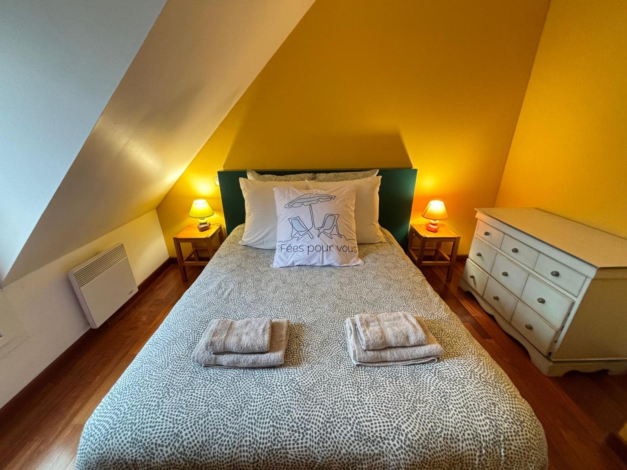 Cote Cottage Apt 3 Chambres Bien Equipee Vue Imprenable Sur Port Et Mer Etreham Buitenkant foto